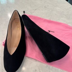 Elegant Black Women's Flats